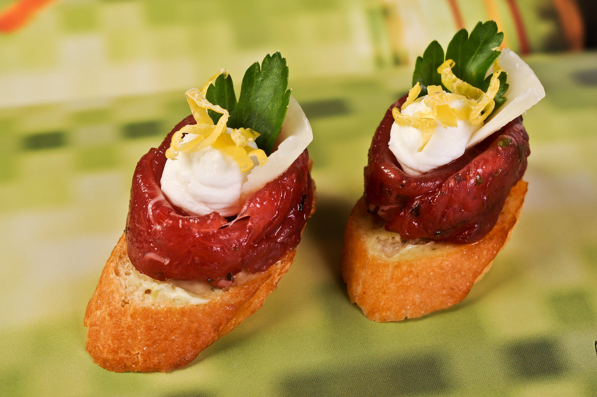 Pairing Canapés With Drinks: A Short Guide